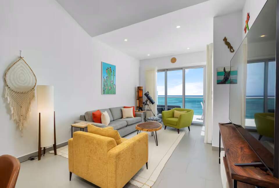 Luxury Living Above the Caribbean | Exclusive Penthouse Experience - Noord, Aruba