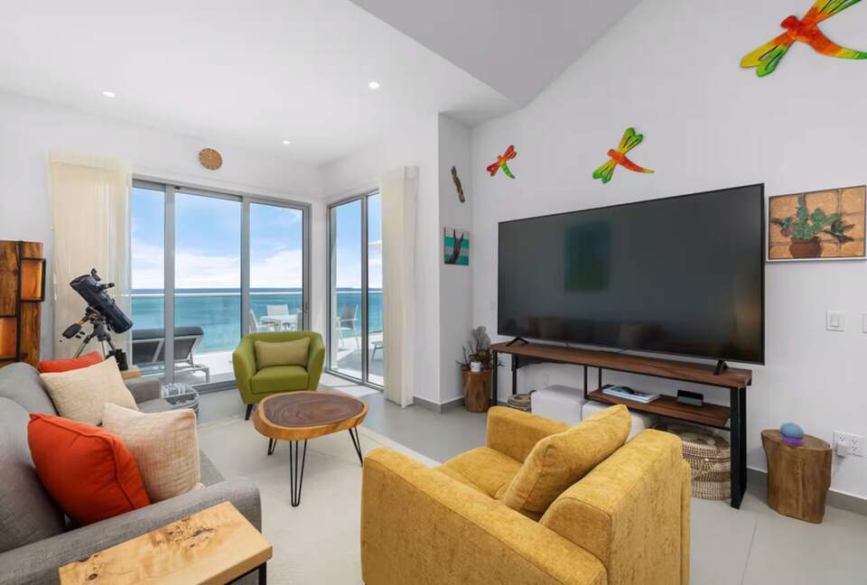 Luxury Living Above the Caribbean | Exclusive Penthouse Experience - Noord, Aruba