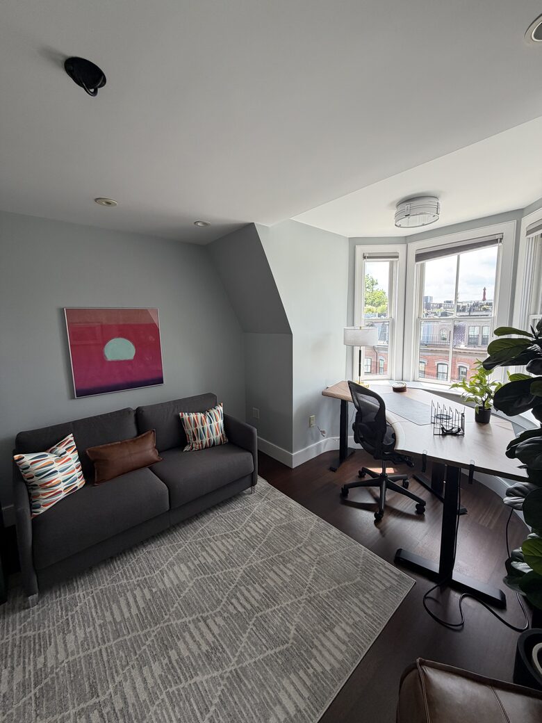 Timeless South End Elegance with Rooftop Terraces - Boston, Massachusetts