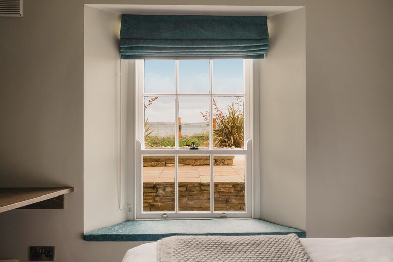 Oceanfront Cliff House & Lodge with Tennis Court / Sauna / Plunge Pool - Rossnowlagh, Ireland