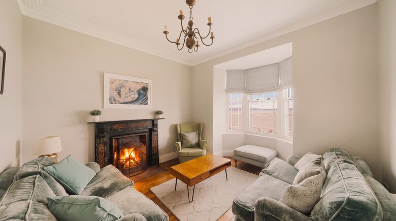 Oceanfront Cliff House & Lodge with Tennis Court / Sauna / Plunge Pool - Rossnowlagh, Ireland