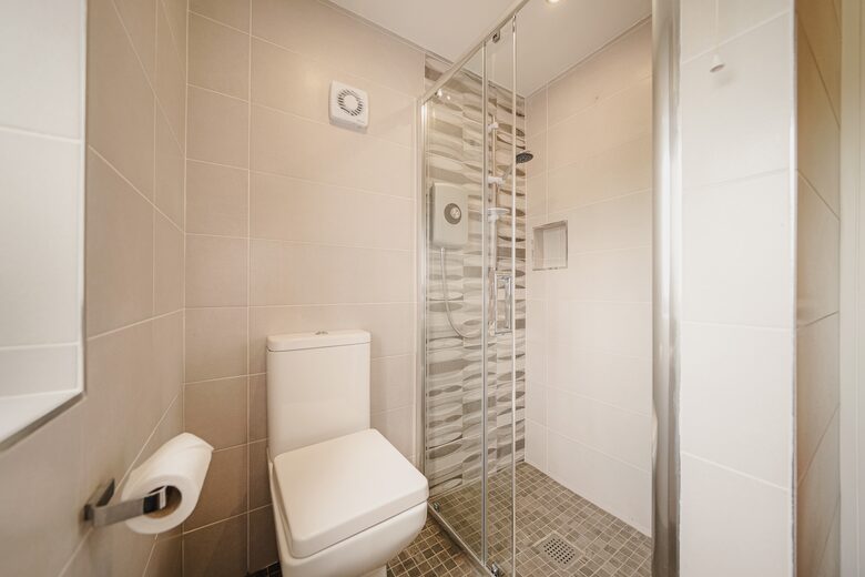 Oceanfront Cliff House & Lodge with Tennis Court / Sauna / Plunge Pool - Rossnowlagh, Ireland