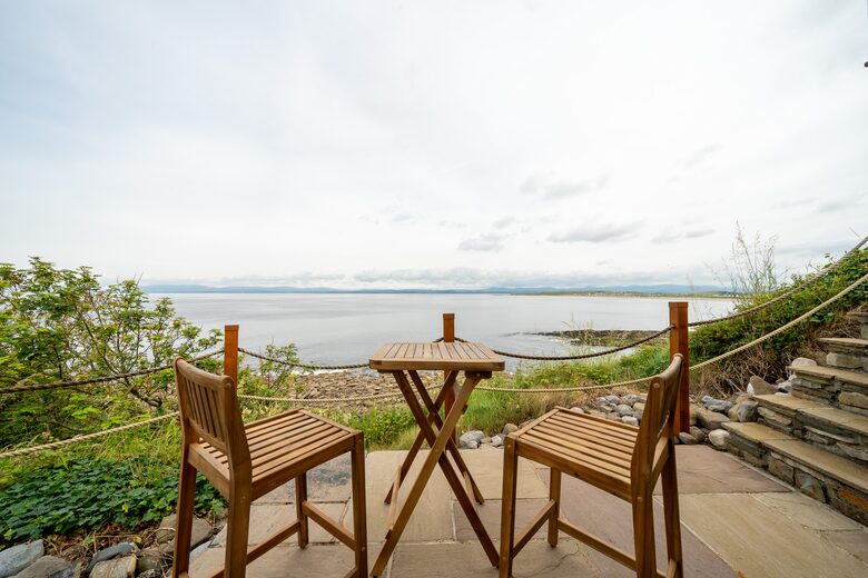 Oceanfront Cliff House & Lodge with Tennis Court / Sauna / Plunge Pool - Rossnowlagh, Ireland