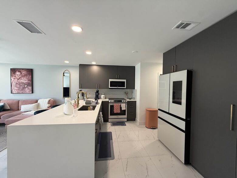 Modern Beachside Retreat Steps from Deerfield Beach - Deerfield Beach, Florida