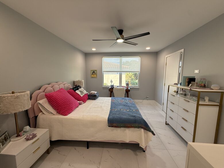 Modern Beachside Retreat Steps from Deerfield Beach - Deerfield Beach, Florida