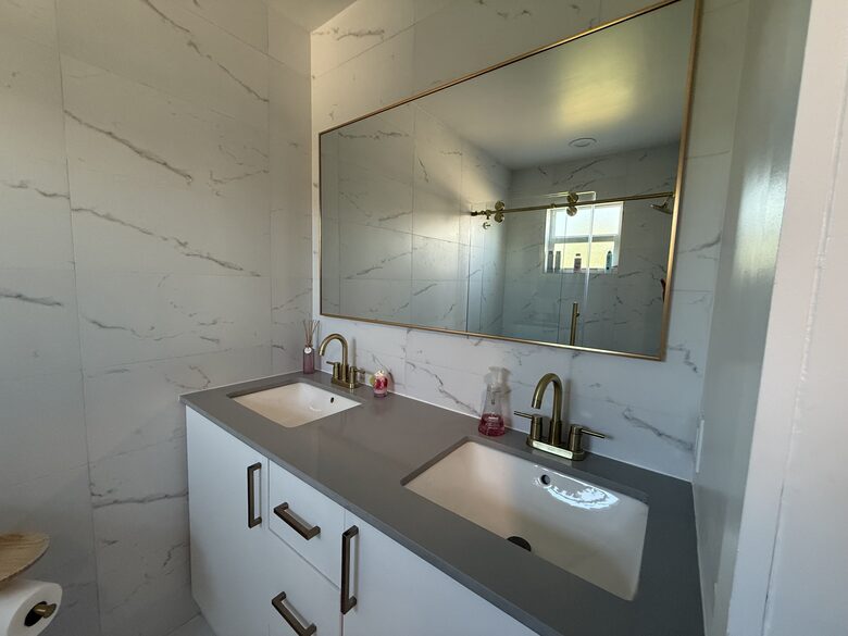 Modern Beachside Retreat Steps from Deerfield Beach - Deerfield Beach, Florida