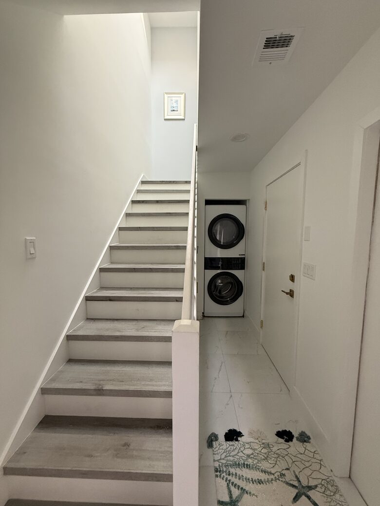 Modern Beachside Retreat Steps from Deerfield Beach - Deerfield Beach, Florida