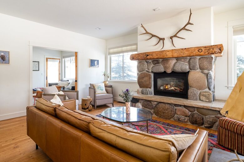 Refined Mountain Living in the Heart of Big Sky - Big Sky, Montana