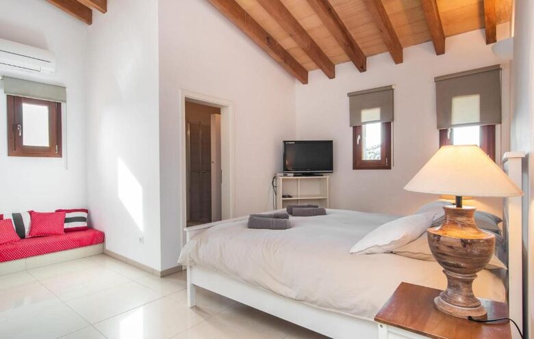 Finca Mar D'Es Teix - Manacor, Spain