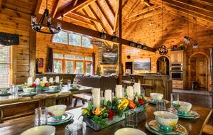 Elevated Mountain Living in the Heart of the Smokies - Sevierville, Tennessee