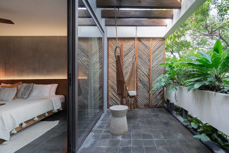 Contemporary Tropical Retreat in Tulum - Tulum, Mexico