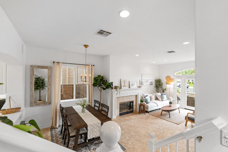 Beachside Comfort in the Heart of Downtown Huntington - Huntington Beach, California