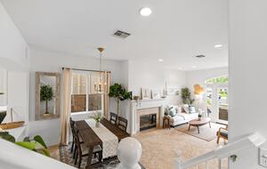 Beachside Comfort in the Heart of Downtown Huntington - Huntington Beach, California