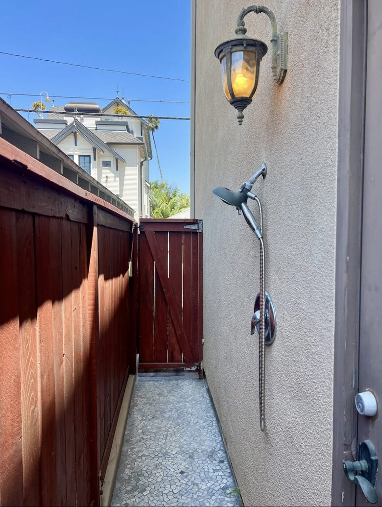 Beachside Comfort in the Heart of Downtown Huntington - Huntington Beach, California