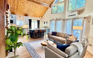 Modern A-Frame Chalet Near Yosemite with Private Deck - Groveland, California