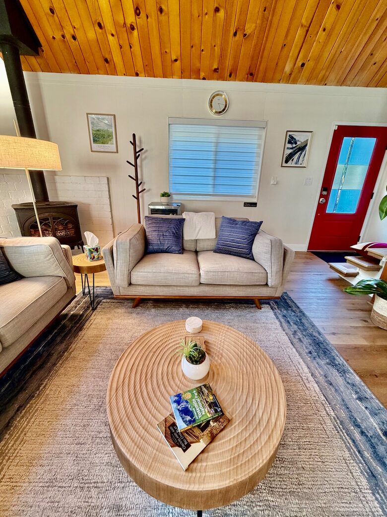 Modern A-Frame Chalet Near Yosemite with Private Deck - Groveland, California