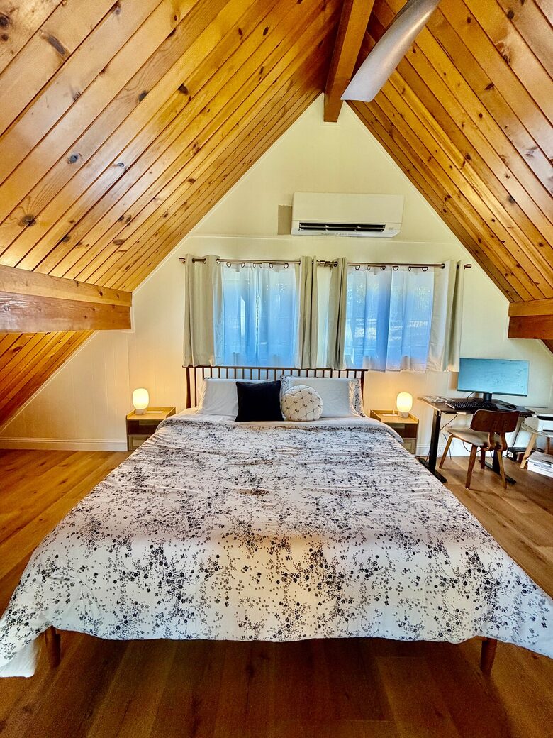 Modern A-Frame Chalet Near Yosemite with Private Deck - Groveland, California