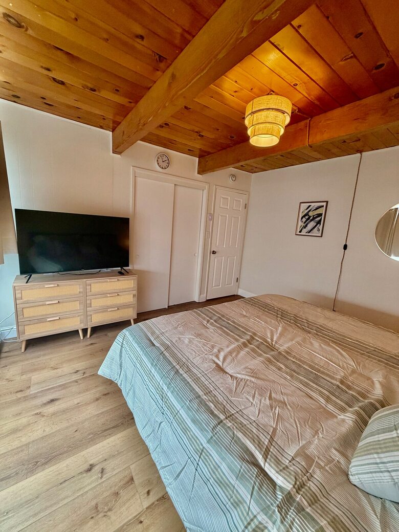 Modern A-Frame Chalet Near Yosemite with Private Deck - Groveland, California