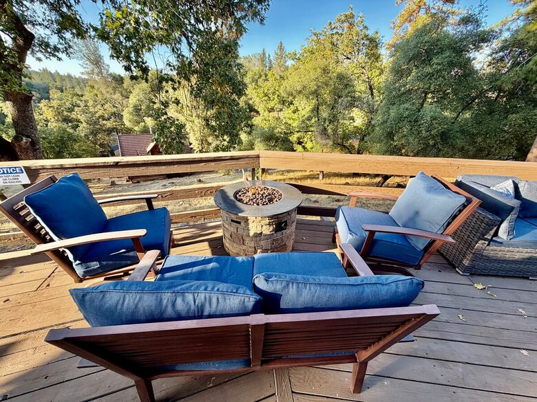 Modern A-Frame Chalet Near Yosemite with Private Deck - Groveland, California