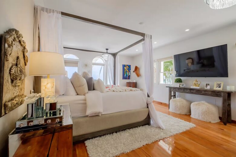 Refined Beachfront Living on Ambergris Caye - San Pedro Town, Belize
