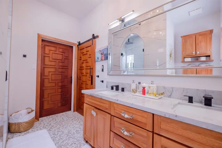 Refined Beachfront Living on Ambergris Caye - San Pedro Town, Belize