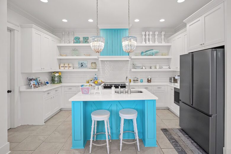 Charming Tannin Village Retreat Steps from the Beach - Orange Beach, Alabama