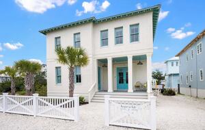 Charming Tannin Village Retreat Steps from the Beach - Orange Beach, Alabama