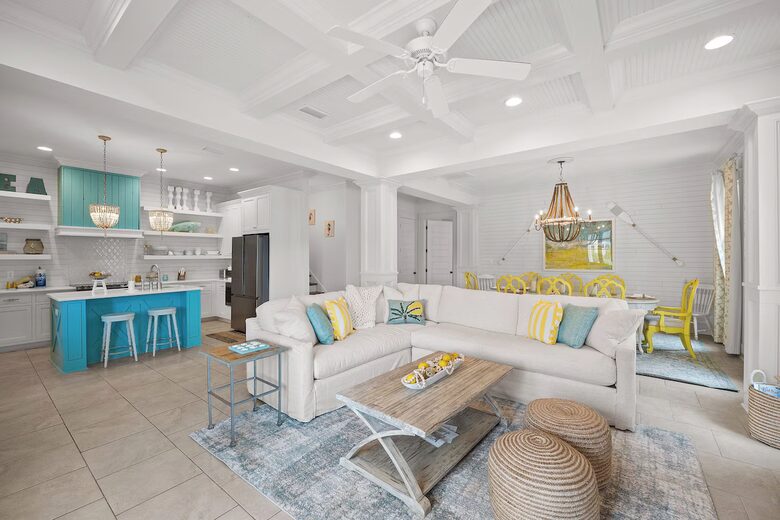 Charming Tannin Village Retreat Steps from the Beach - Orange Beach, Alabama