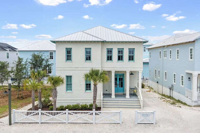 Charming Tannin Village Retreat Steps from the Beach - Orange Beach, Alabama
