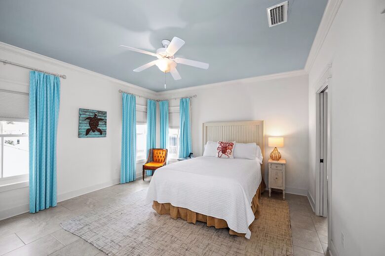 Charming Tannin Village Retreat Steps from the Beach - Orange Beach, Alabama