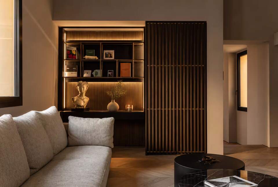 Elegant Designer Penthouse in Historic Bologna - Bologna, Italy