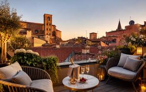 Elegant Designer Penthouse in Historic Bologna - Bologna, Italy