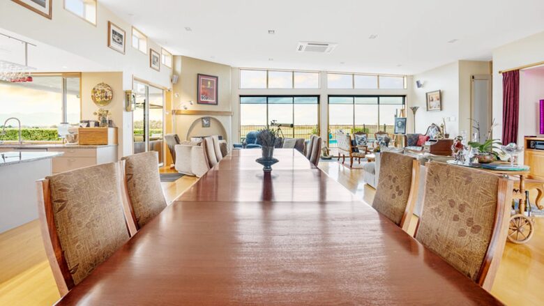 Tuscan-Inspired Luxury Villa with Marlborough Vineyard Views - Riverlands, New Zealand