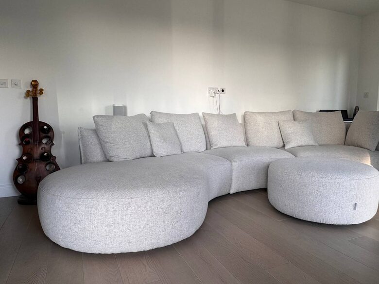 Luxury Thames Riverside Apartment with Sunset Terraces - London, United Kingdom