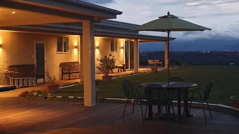Tuscan-Inspired Luxury Villa with Marlborough Vineyard Views - Riverlands, New Zealand