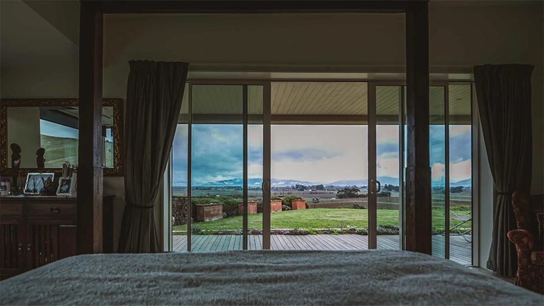 Tuscan-Inspired Luxury Villa with Marlborough Vineyard Views - Riverlands, New Zealand