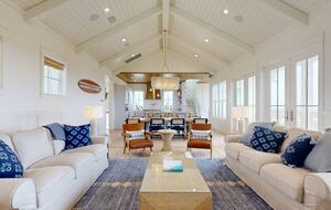 Elevated Port Aransas Retreat with Panoramic Gulf Views - Port Aransas, Texas