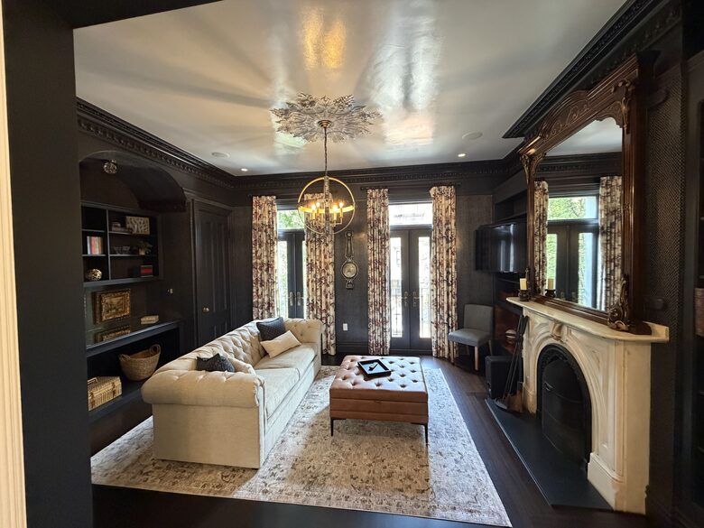 Timeless South End Elegance with Rooftop Terraces - Boston, Massachusetts