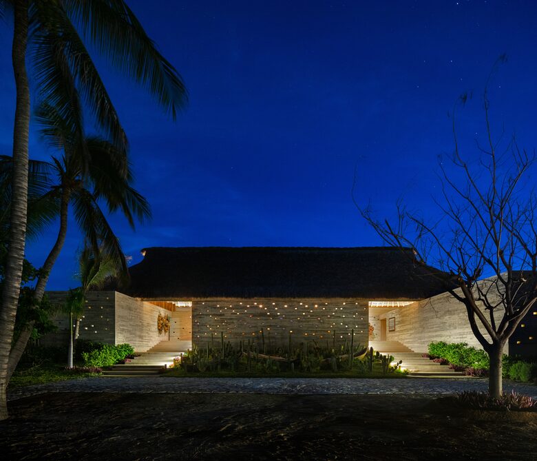 La casa COVA (R) - Puerto Escondido, Mexico