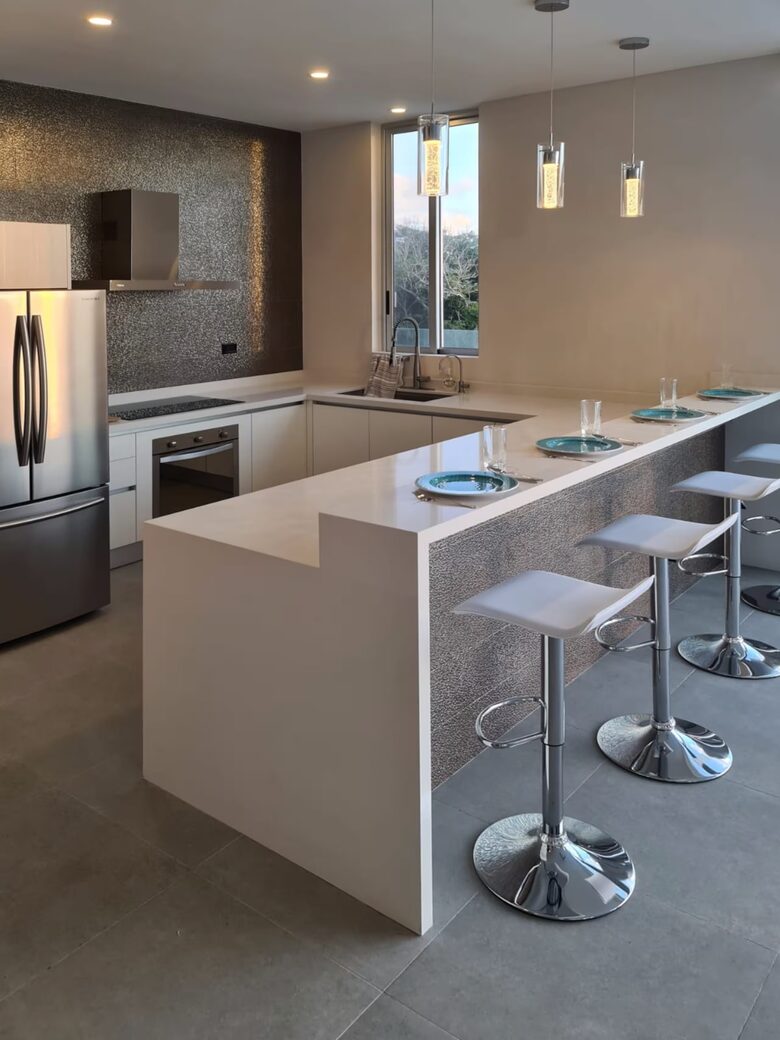 Contemporary Isla Mujeres Retreat with Infinity Pool & Ocean Views - Isla Mujeres, Mexico