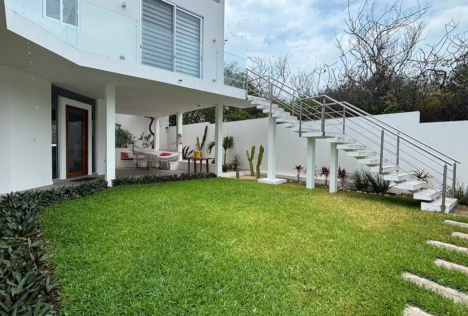 Contemporary Isla Mujeres Retreat with Infinity Pool & Ocean Views - Isla Mujeres, Mexico