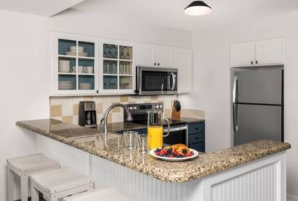 Marriott SurfWatch Hilton Head 3-Bedroom Garden View Villa - Hilton Head, South Carolina