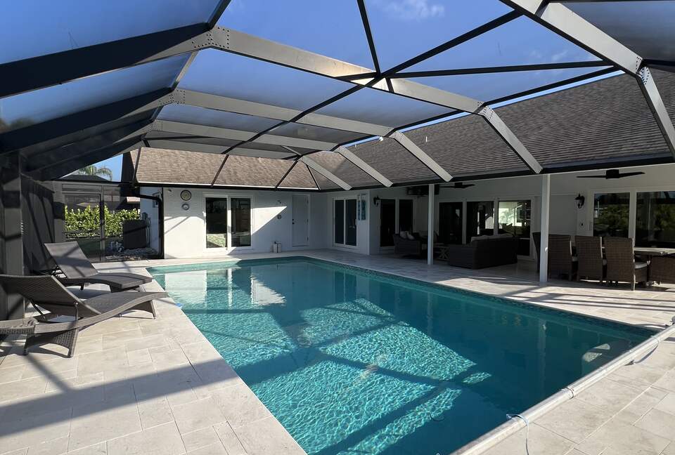 Sophisticated Florida Retreat Near Bonita Beach - Bonita Springs, Florida