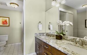 Spacious 2BR Beachfront Suite at Sands of Kahana - Lahaina Maui, Hawaii