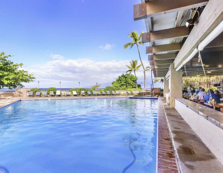 Spacious 2BR Beachfront Suite at Sands of Kahana - Lahaina Maui, Hawaii