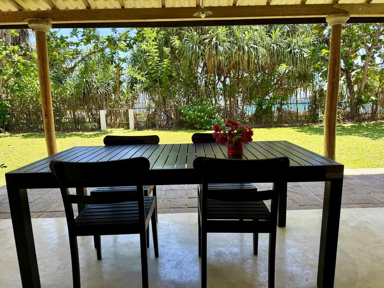 Tropical Hideaway on Mawella Beach - Morakatiyara, Tangalle, Sri Lanka