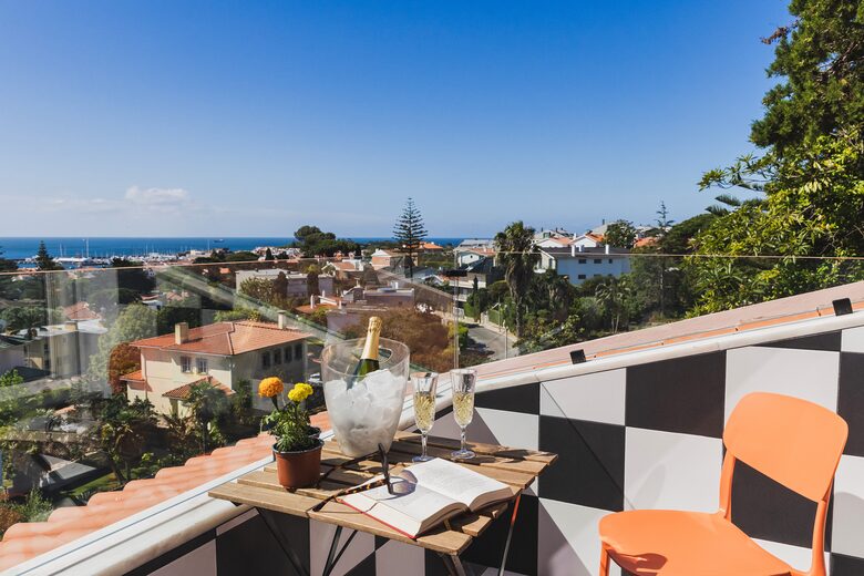 Seaview villa in Cascais Bay - Cascais, Portugal