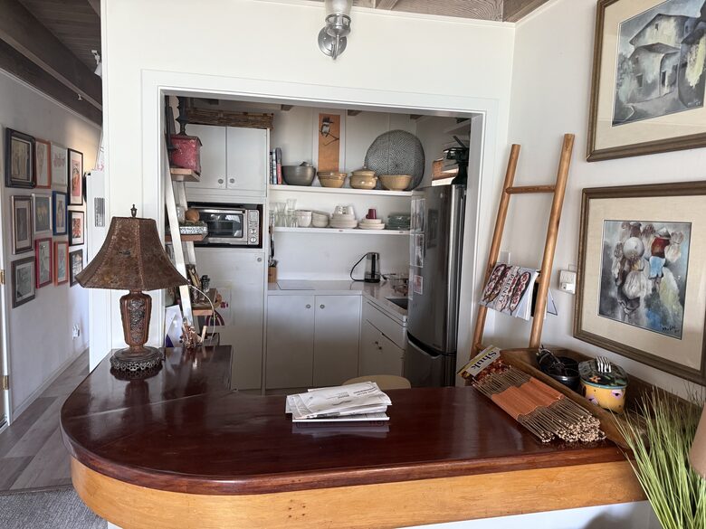 Waterfront Apartment: A Ferry Away From San Francisco! - Tiburon, California