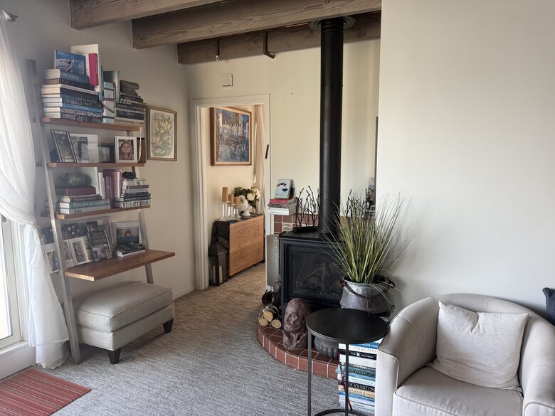 Waterfront Apartment: A Ferry Away From San Francisco! - Tiburon, California