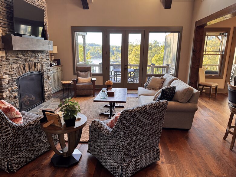 Lake Keowee Waterfront Retreat with Private Dock and Sunset Views - Sunset, South Carolina
